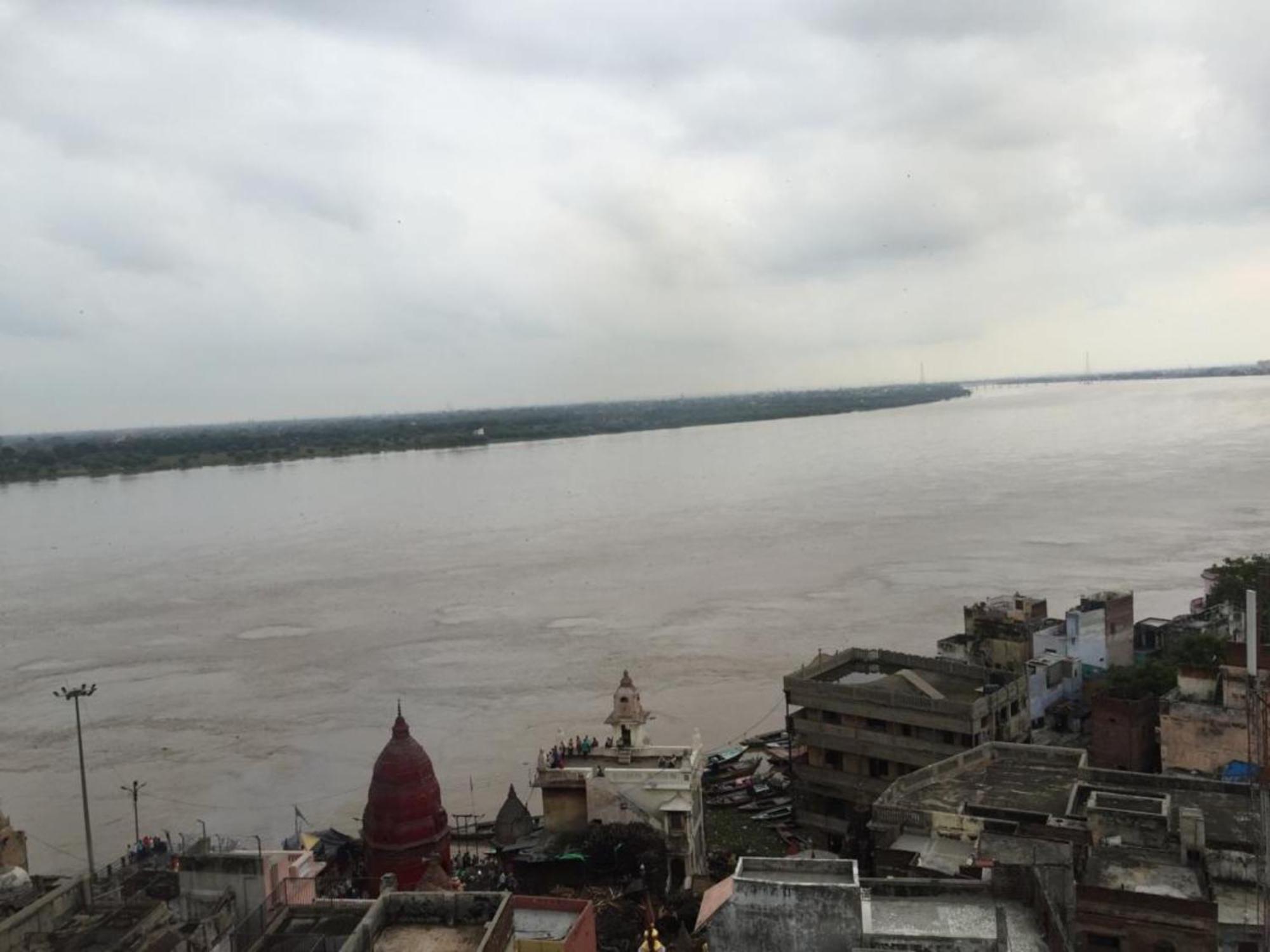 Grg Shanti Guest House Varanasi Near Manikarnika Ghat Екстериор снимка