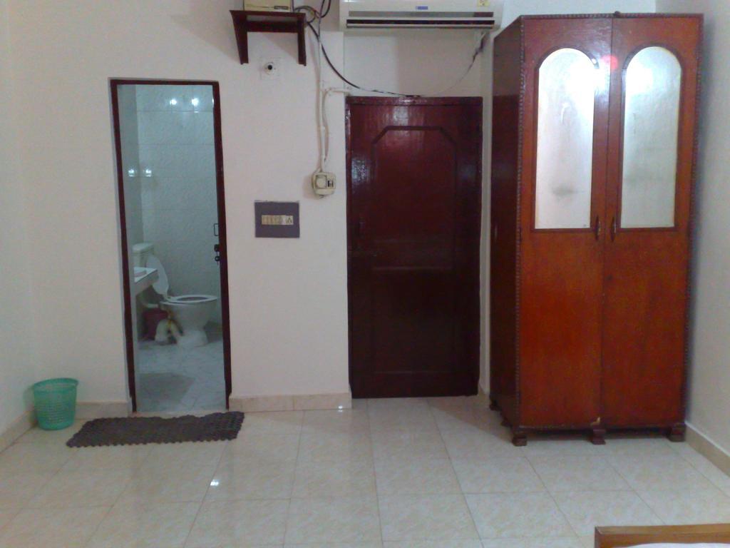 Grg Shanti Guest House Varanasi Near Manikarnika Ghat Стая снимка